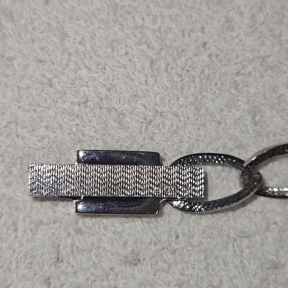 GUCCI AUTHENTIC WOMEN'S VINTAGE SILVER LINK BELT. LOGO ON CLASP. 📸 - Picture 6 of 12